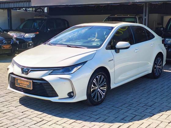 TOYOTA COROLLA 1.8 VVT-I HYBRID FLEX ALTIS PREMIUM CVT TOYOTA COROLLA 1.8 VVT-I HYBRID FLEX ALTIS PREMIUM CVT